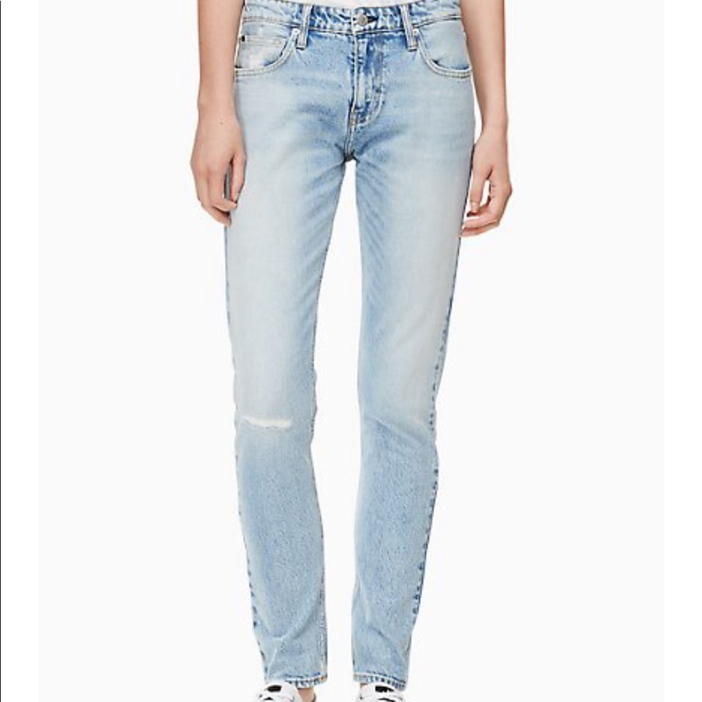 CALVIN KLEIN mid slim rise light wash jeans